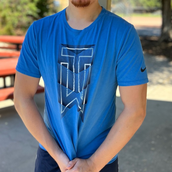 NIKE TIGER WOOD COLLECTION MEN GOLF TO SHIRT TW BLUE DRI FIT ATHLETE WORKOUT GUY - Picture 9 of 16